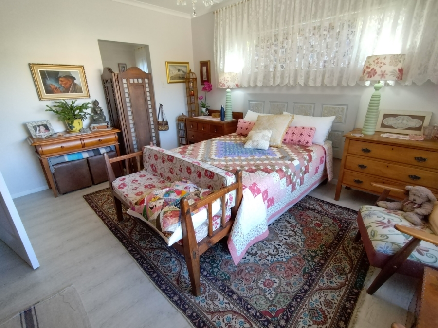 3 Bedroom Property for Sale in Wavecrest Eastern Cape